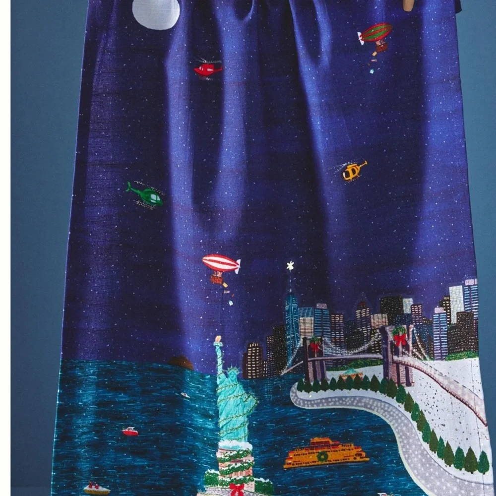 Anthropologie Holiday in the City New York Christmas Dish Towel